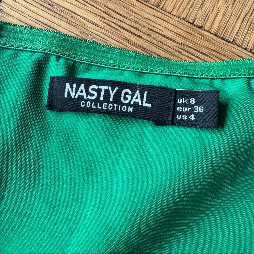 Nasty Gal Green Feather Bandeau Tube Top Crop US 4 - Picture 5 of 7